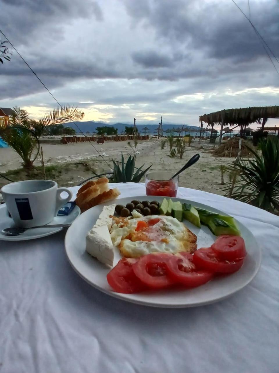 Zulu Beach Tenda Vlore Bagian luar foto