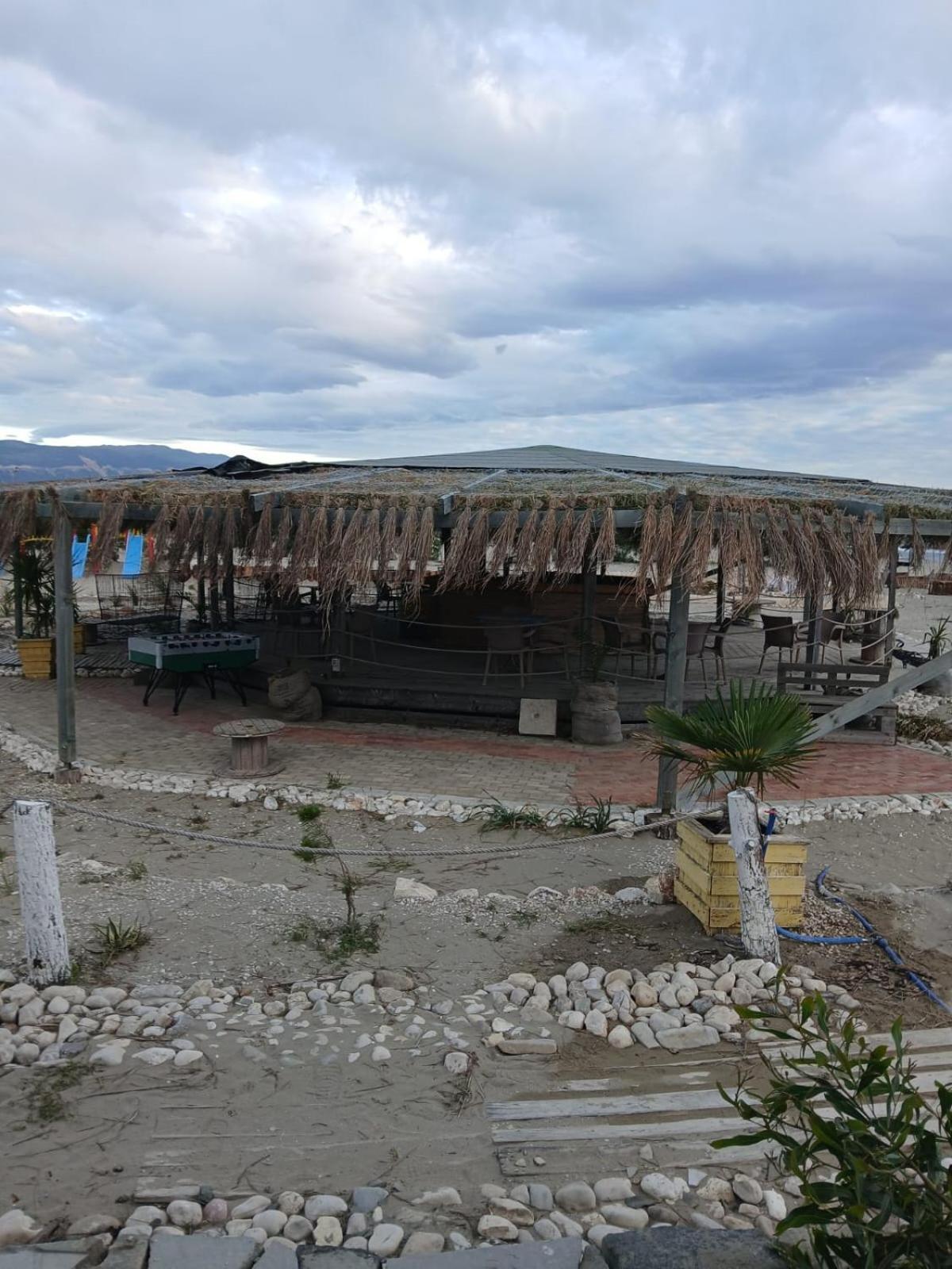 Zulu Beach Tenda Vlore Bagian luar foto